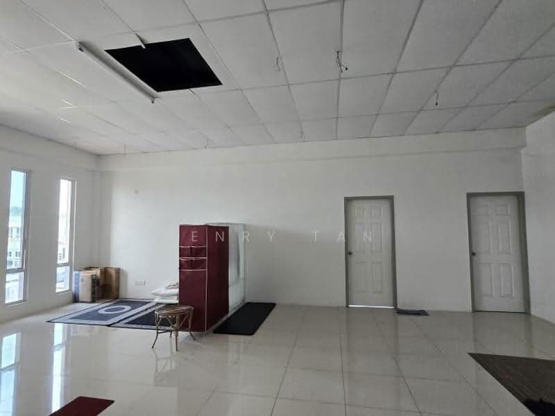 Detached Factory for Rent in Taman Perindustrian Saga Jaya (Perai) - Henry Tan - Interior - PropertyGuru.com.my