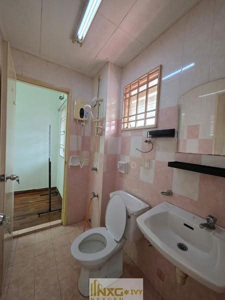 Rumah Teres untuk Dijual di Bandar Botanic (Klang) - Ivy Por - Bathroom - PropertyGuru.com.my