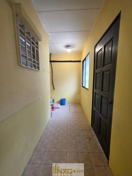 Rumah Teres untuk Dijual di Bandar Botanic (Klang) - Ivy Por - Corridor - PropertyGuru.com.my
