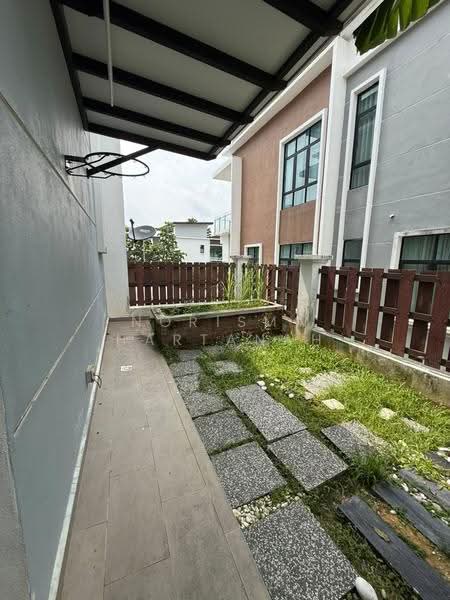 Semi-Detached House for Sale in Taman Melawati (Ulu Kelang) - Norisma Hartanah - Exterior - PropertyGuru.com.my