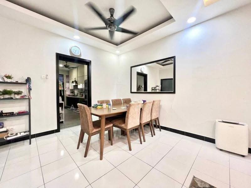 2-storey Terraced House for Sale in Taman Alam Indah (Shah Alam) - Aida Ramli - Dining Room - PropertyGuru.com.my