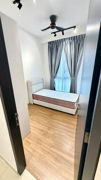 Kediaman Servis untuk Disewa di Sunway Velocity TWO - Keith Foo - Bedroom - PropertyGuru.com.my