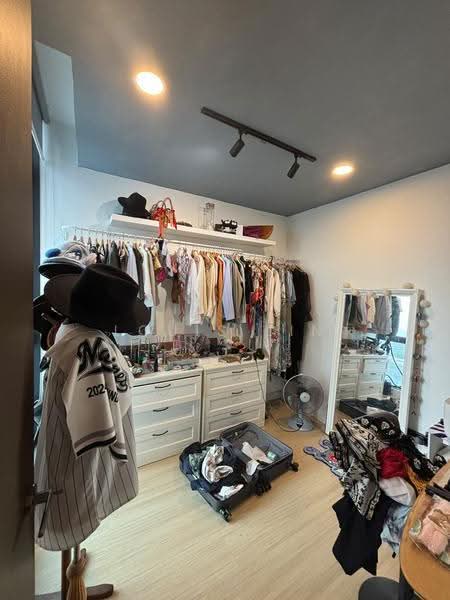 Kediaman Servis untuk Dijual di H2O Residences - Louis Lin - PropertyGuru.com.my