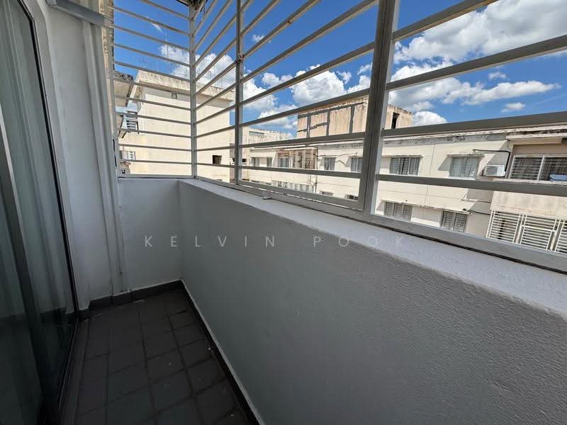 Apartment for Sale at Mandarina Court - Kelvin Pook - Balcony - PropertyGuru.com.my