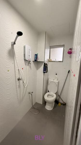 Pangsapuri untuk Disewa di Perdana Villa - Ivy Por - Bathroom - PropertyGuru.com.my