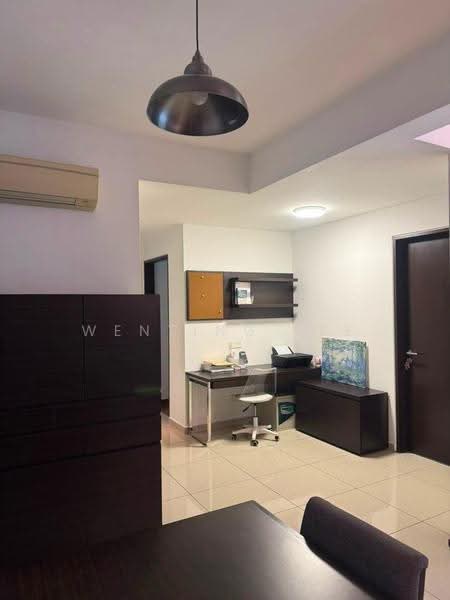 Pangsapuri untuk Dijual di Molek Pine 3 - Wenting Lee - Study - PropertyGuru.com.my