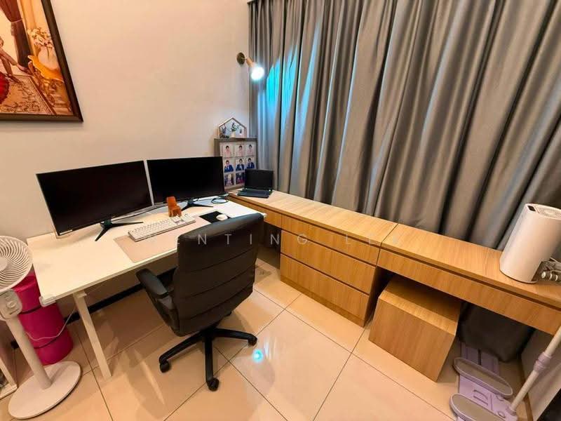 Service Residence for Sale at 8Scape Residence @ Sutera - Wenting Lee - Study - PropertyGuru.com.my