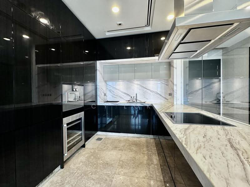 Kediaman Servis untuk Disewa di The Ritz-Carlton Residences - CY Lok - Kitchen - PropertyGuru.com.my