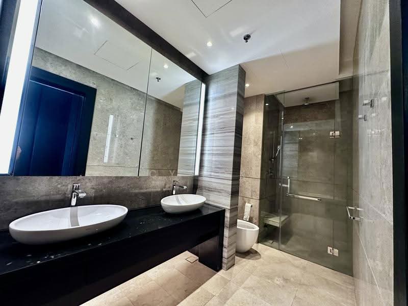 Kediaman Servis untuk Disewa di The Ritz-Carlton Residences - CY Lok - Bathroom - PropertyGuru.com.my