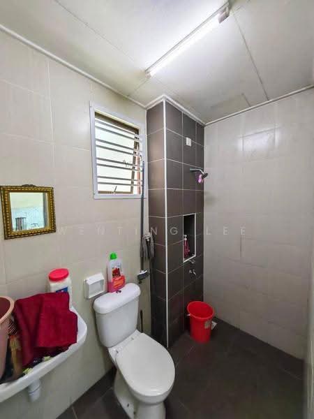 2-storey Terraced House for Sale in Bandar Tiram (Ulu Tiram) - Wenting Lee - Bathroom - PropertyGuru.com.my