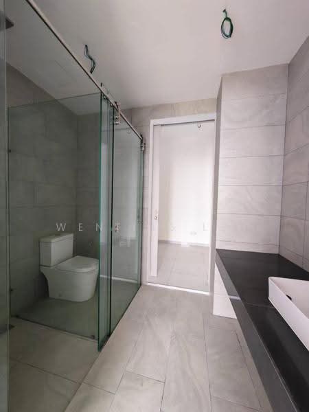 Kediaman Servis untuk Dijual di Sky Trees - Wenting Lee - Bathroom - PropertyGuru.com.my