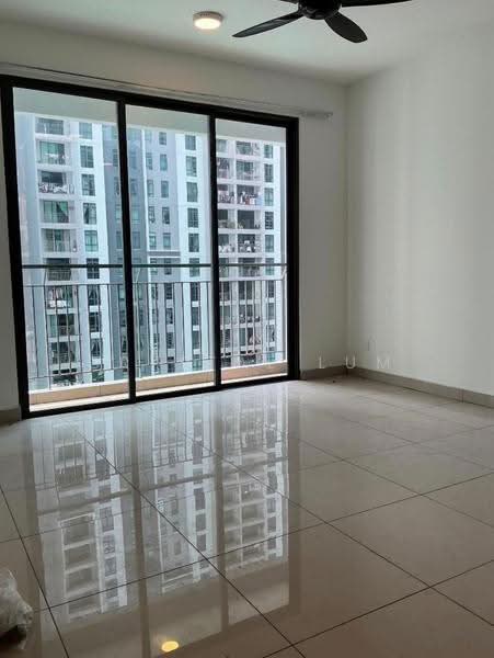 Kondominium untuk Disewa di The Henge - Crystal Lum - Living Room - PropertyGuru.com.my