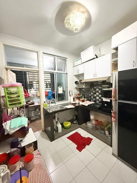 Pangsapuri untuk Dijual di M'tiara - Kimi Kiu - Kitchen - PropertyGuru.com.my