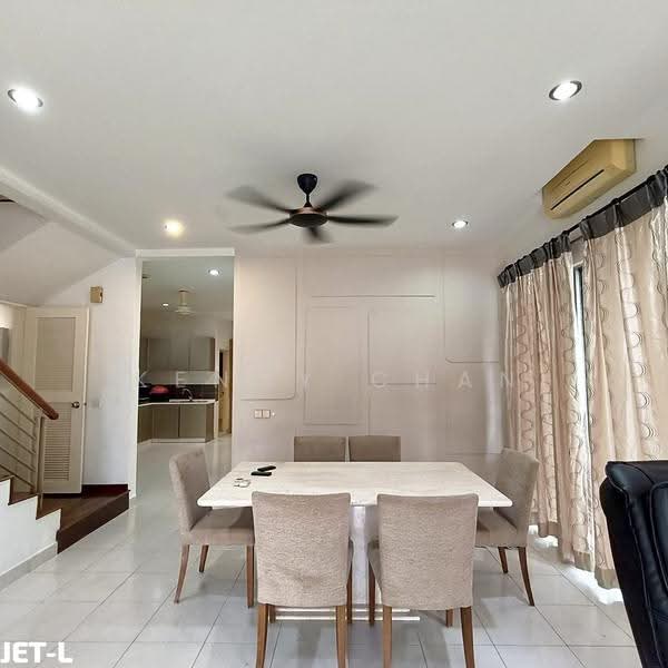 Rumah Berkembar untuk Dijual di Setia Damai (Setia Alam) - Kenny Chan - Dining Room - PropertyGuru.com.my