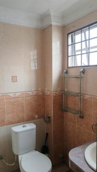 2-storey Terraced House for Rent in Taman Wawasan (Puchong) - Jessica Hoe - Bathroom - PropertyGuru.com.my