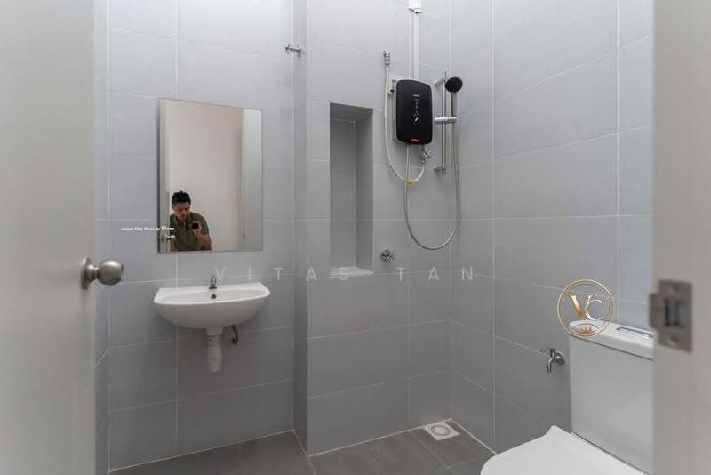 1-storey Terraced House for Rent in Shah Alam (Selangor) - Vitas Tan - Bathroom - PropertyGuru.com.my