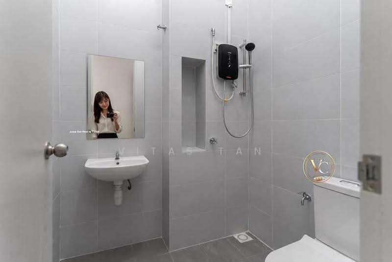 1-storey Terraced House for Rent in Shah Alam (Selangor) - Vitas Tan - Bathroom - PropertyGuru.com.my