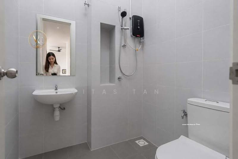 1-storey Terraced House for Rent in Shah Alam (Selangor) - Vitas Tan - Bathroom - PropertyGuru.com.my