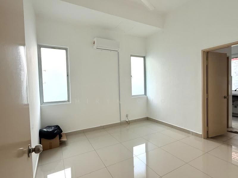 Semi-Detached House for Sale in Setia Damai (Setia Alam) - Shiryn Ong - Interior - PropertyGuru.com.my