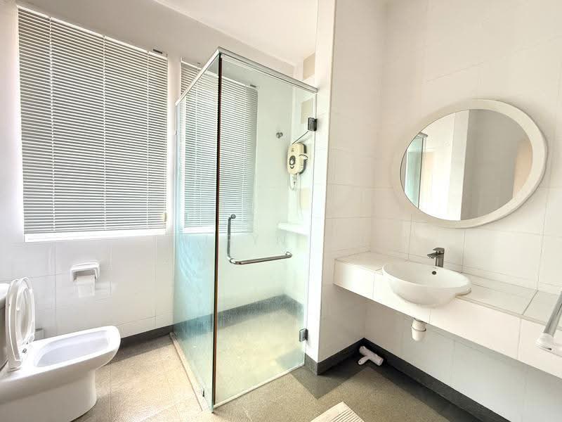 Semi-Detached House for Sale in Setia Damai (Setia Alam) - Shiryn Ong - Bathroom - PropertyGuru.com.my