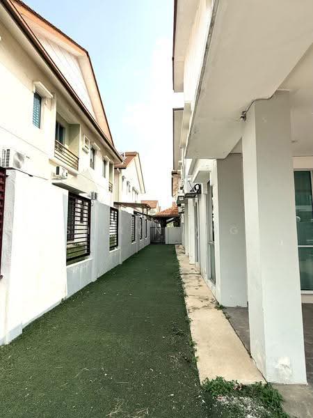 Semi-Detached House for Sale in Setia Damai (Setia Alam) - Shiryn Ong - Exterior - PropertyGuru.com.my
