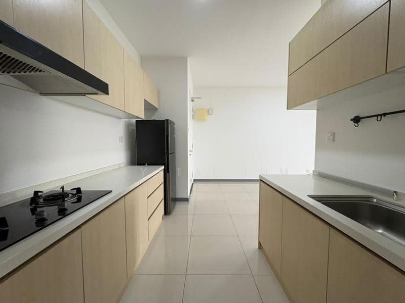 Service Residence for Rent at United Point (Residensi Berpadu) - Crystal Lum - Kitchen - PropertyGuru.com.my