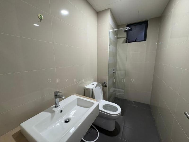 Service Residence for Rent at United Point (Residensi Berpadu) - Crystal Lum - Bathroom - PropertyGuru.com.my