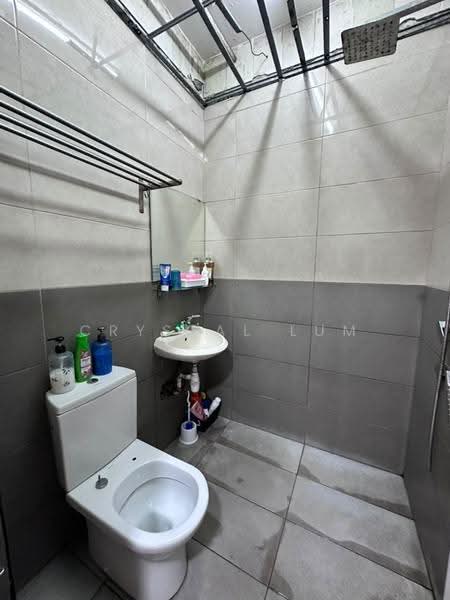 Rumah Teres 2-Tingkat untuk Disewa di Sunway Batu Caves (Batu Caves) - Crystal Lum - Bathroom - PropertyGuru.com.my