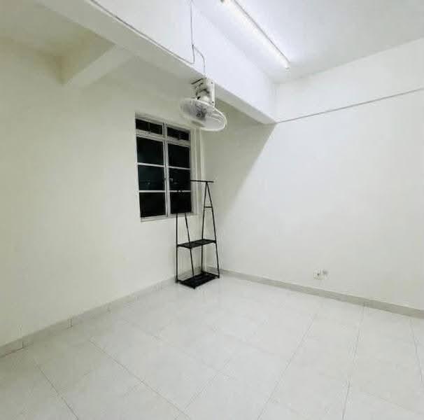 Rumah Teres 2-Tingkat untuk Disewa di Taman Samudra Teres (Batu Caves) - Crystal Lum - Interior - PropertyGuru.com.my