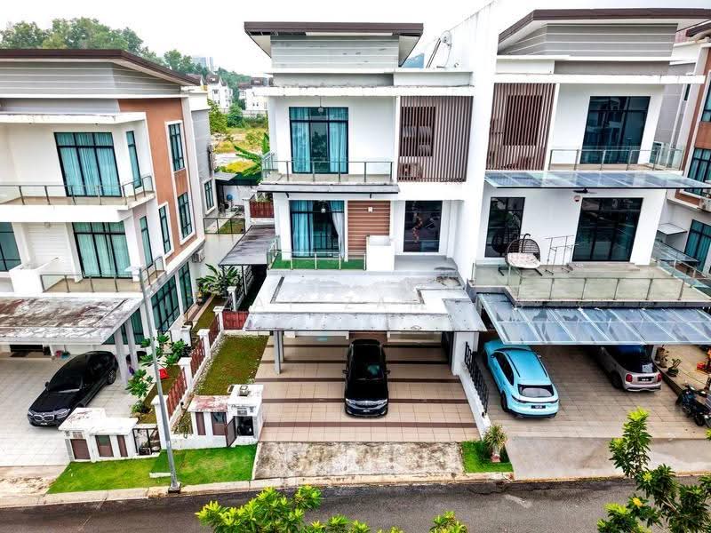 Semi-Detached House for Sale in Taman Melawati (Ulu Kelang) - Izzat Zamros - Exterior - PropertyGuru.com.my