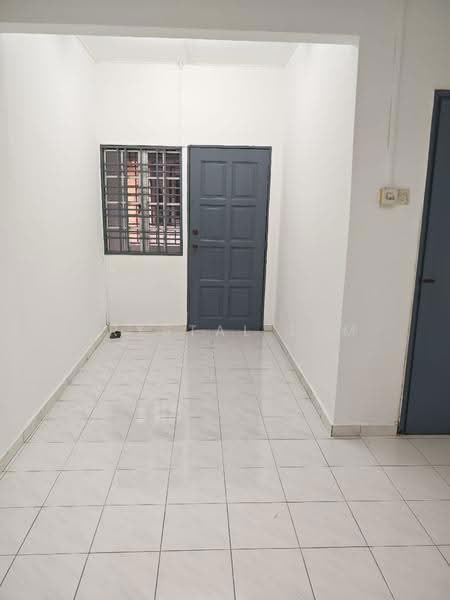 Rumah Teres 2-Tingkat untuk Disewa di Kampung Gombak Indah (Batu Caves) - Crystal Lum - Interior - PropertyGuru.com.my