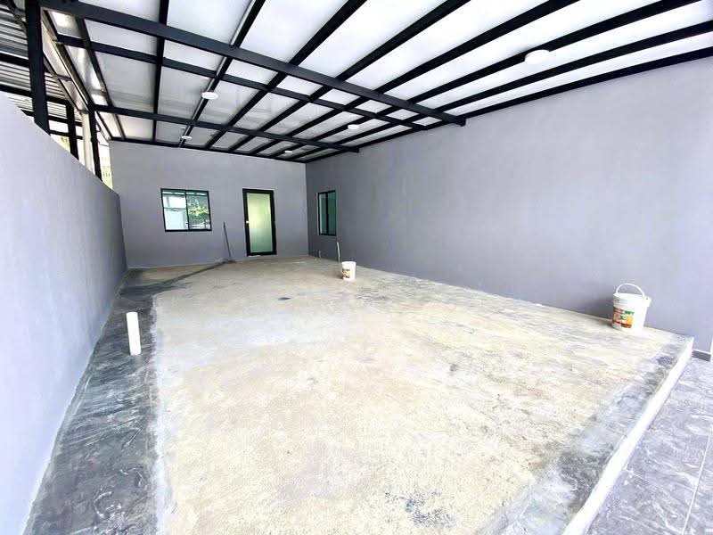 Semi-Detached House for Sale in Taman Kampung Majid (Kluang) - Jessica Boey - Exterior - PropertyGuru.com.my