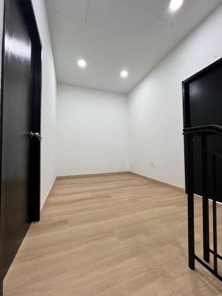 2-storey Terraced House for Sale in Taman Putri Kulai (Kulai) - Jessica Boey - PropertyGuru.com.my