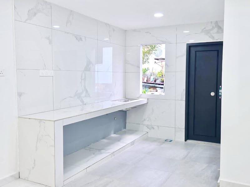 1-storey Terraced House for Sale in Taman Puteri Wangsa (Ulu Tiram) - Jessica Boey - Kitchen - PropertyGuru.com.my