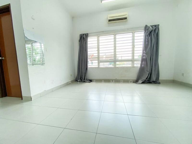 2-storey Terraced House for Sale in Bandar Teknologi Kajang (Kajang) - Izzat Zamros - Interior - PropertyGuru.com.my
