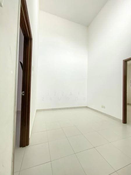 2-storey Terraced House for Sale in Bandar Teknologi Kajang (Kajang) - Izzat Zamros - Interior - PropertyGuru.com.my