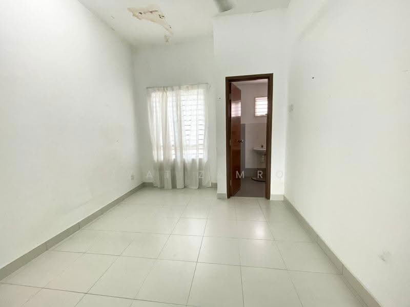 2-storey Terraced House for Sale in Bandar Teknologi Kajang (Kajang) - Izzat Zamros - Interior - PropertyGuru.com.my