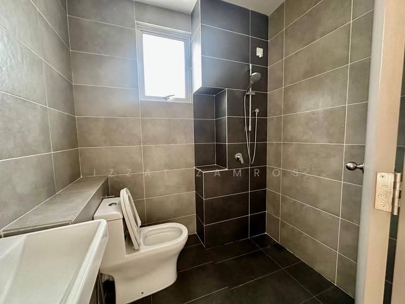 Cluster House for Sale in Kajang (Selangor) - Izzat Zamros - PropertyGuru.com.my