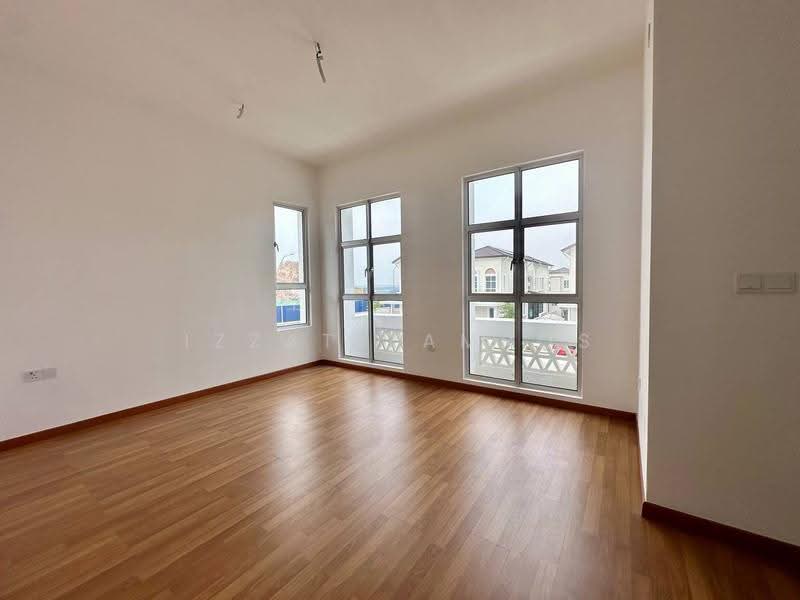 Cluster House for Sale in Kajang (Selangor) - Izzat Zamros - PropertyGuru.com.my