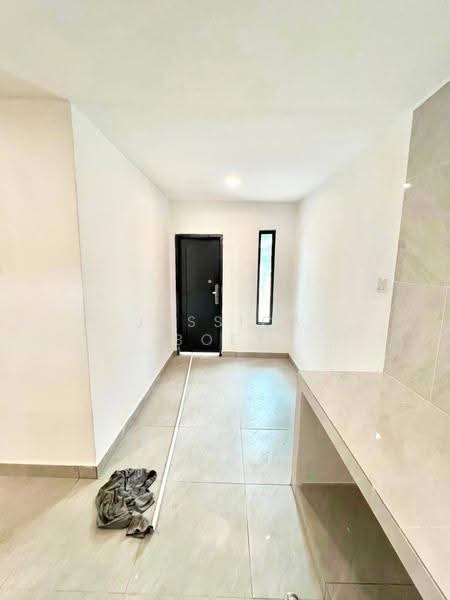 Rumah Berkembar untuk Dijual di Johor Bahru (Johor) - Jessica Boey - Entrance - PropertyGuru.com.my
