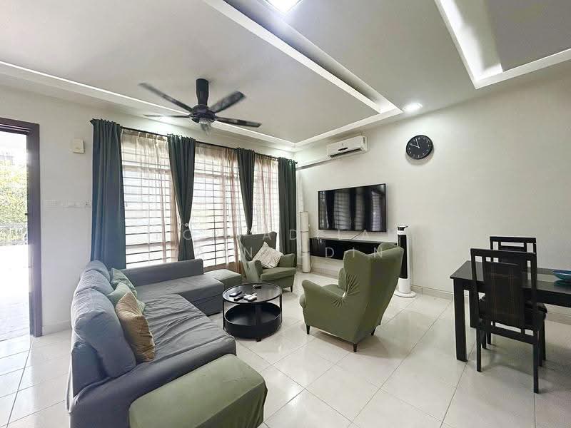 Rumah Teres 2-Tingkat untuk Dijual di Bandar Puncak Alam (Puncak Alam) - NORFADILAH ZAINUDDIN - Living Room - PropertyGuru.com.my