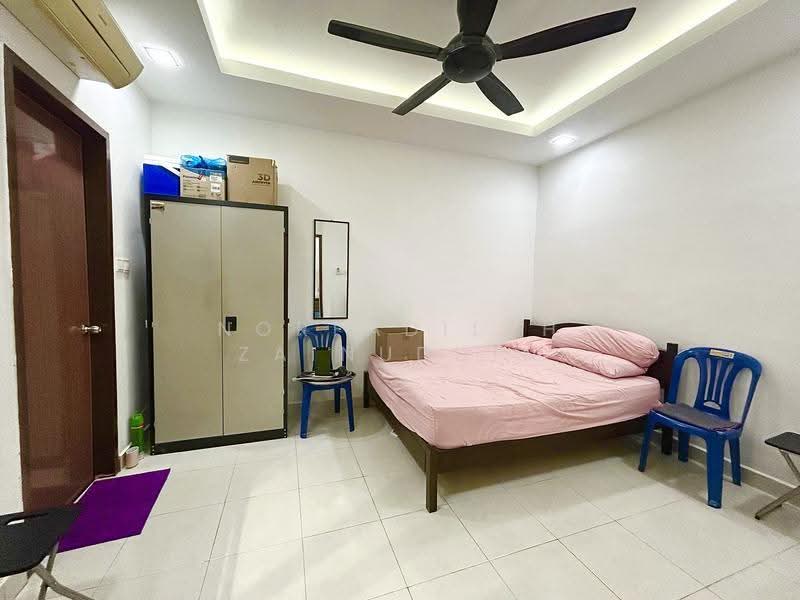 Rumah Teres 2-Tingkat untuk Dijual di Bandar Puncak Alam (Puncak Alam) - NORFADILAH ZAINUDDIN - Bedroom - PropertyGuru.com.my
