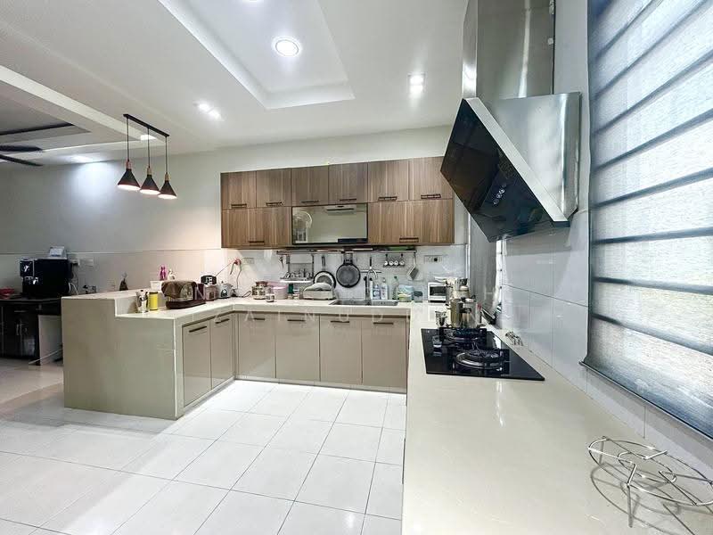 Rumah Teres 2-Tingkat untuk Dijual di Bandar Puncak Alam (Puncak Alam) - NORFADILAH ZAINUDDIN - Kitchen - PropertyGuru.com.my