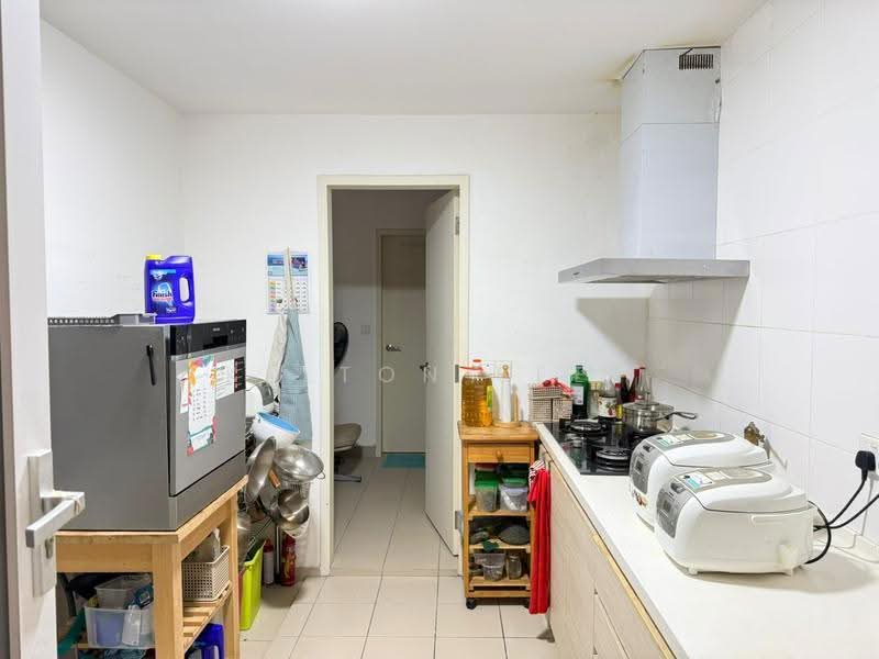 Condominium for Sale at Windows on The Park - Kelton Seet - Kitchen - PropertyGuru.com.my