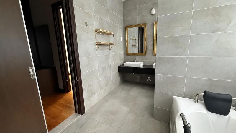 Bungalow House untuk Dijual di Setia Eco Park (Setia Alam) - Justin Tan - Bathroom - PropertyGuru.com.my
