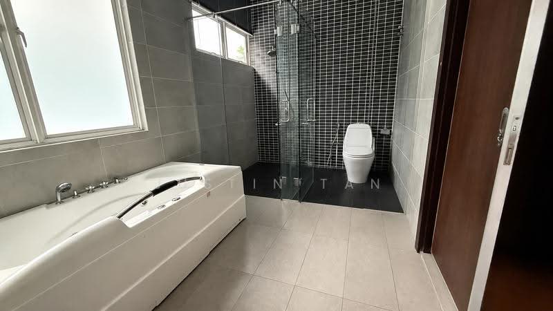Bungalow House untuk Dijual di Setia Eco Park (Setia Alam) - Justin Tan - Bathroom - PropertyGuru.com.my