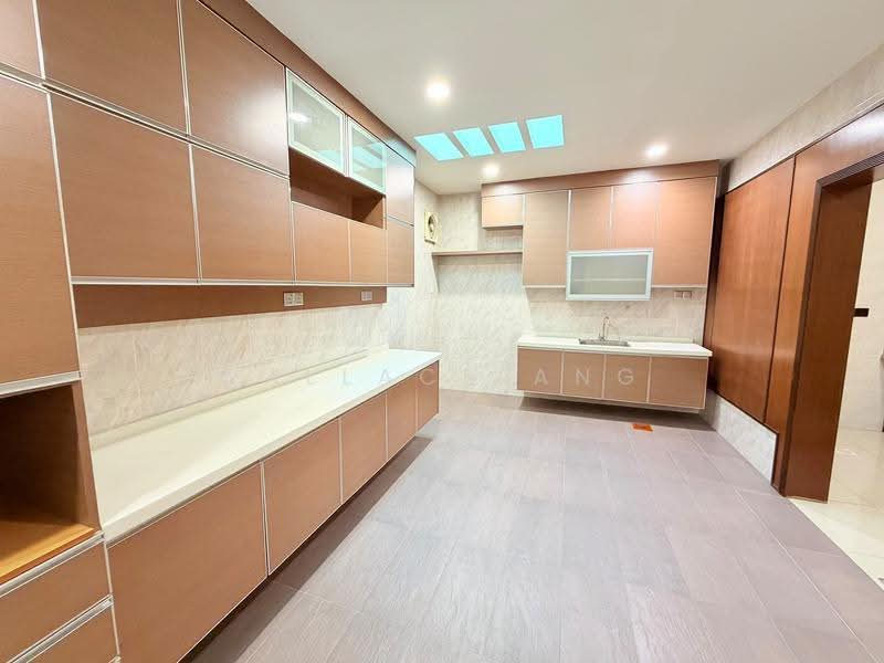 Rumah Berkembar untuk Dijual di Taman Impian Emas (Skudai) - Wallace Ang - Kitchen - PropertyGuru.com.my