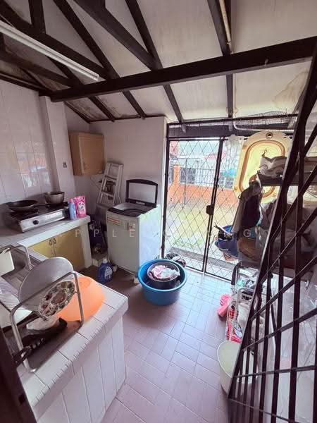 2-storey Terraced House for Rent in SS18 (Subang Jaya) - Apple Chang - Kitchen - PropertyGuru.com.my