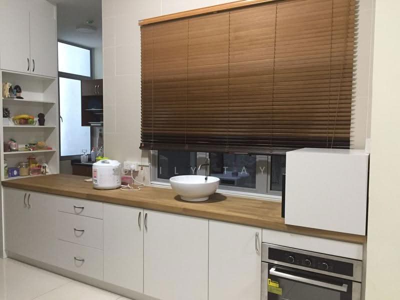 3-storey Terraced House for Rent in Cyberjaya (Selangor) - Gaily Tay - Kitchen - PropertyGuru.com.my