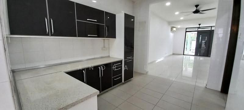 Rumah Teres 2.5-Tingkat untuk Disewa di Petaling Jaya (Selangor) - Sandra Lim - PropertyGuru.com.my
